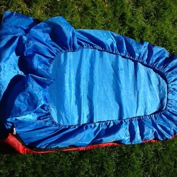 Disney Cars Sleeping Bag that attaches to twin bed - Picture 3 of 8